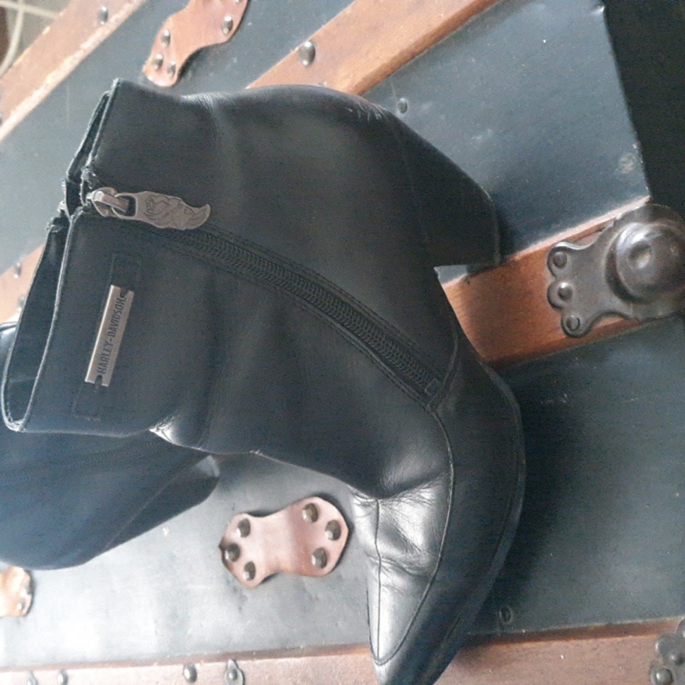 harley Davidson's boots